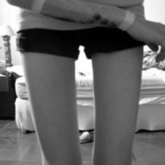 HI.My name is Sophia. I am 17 years old. I'm looking for perfection my goal weight is 99. If you ever need someone to talk to I'll be here to listen.