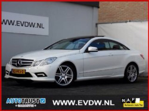 Ons bedrijf is gespecialiseerd in jong gebruikte automobielen die voornamelijk afkomstig zijn van merkdealers. Gemiddeld hebben wij een keuze uit zo’n 45 auto’s