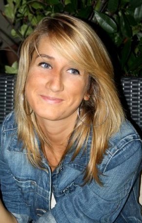 Laureata in Comunicazione al @compassunibo. #informazione, #social e #democrazia #partecipativa gli ingredienti della mia ricetta!