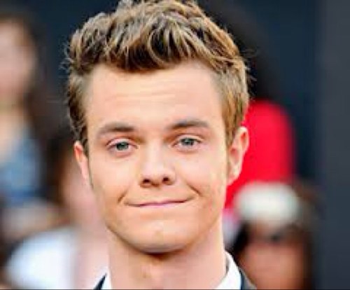I will always regret killing rue. cato made me do it,he treatened my life!
