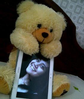 nonincil's profile picture. Hidup karena mimpi