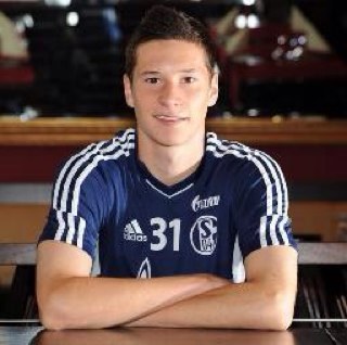 Der Offizielle Twitter Account von Julian Draxler. ( FC Schalke 04 )