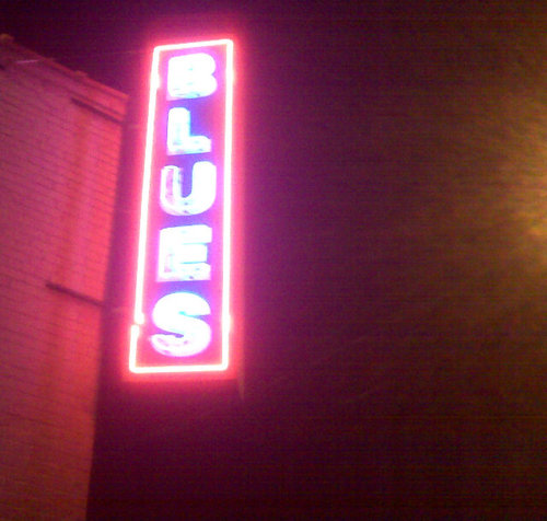 crosstownbob's profile picture. Bluesman, Philosopher, Raconteur / This Machine Kills Fascists