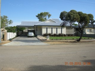 mo8maloney's profile picture. 