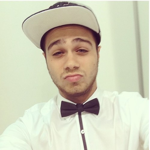 Julian De Vizio is hot. The end. @JCRebekah