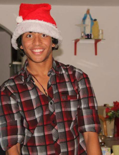 Live life to the fullest , With no regrets. Follow (: !