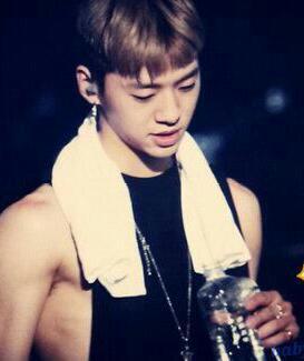 ผ๊ม...!!! บังยงกุกแห่ง B.A.P. ผมหล่อ! โหด! เถื่อน! หื่น!!!(?) แค่นี้แหละ... จบ!!! 09-12-12