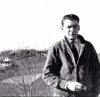 FenoglioBeppe's profile picture. Scrittore e partigiano. #23giorni