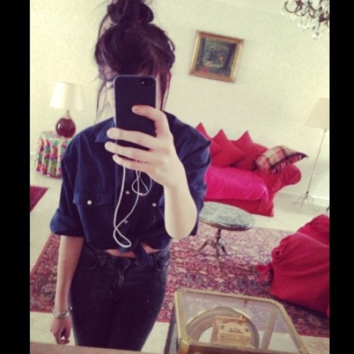 @justinbieber is my hero and @leoriental is... is leoriental ▲