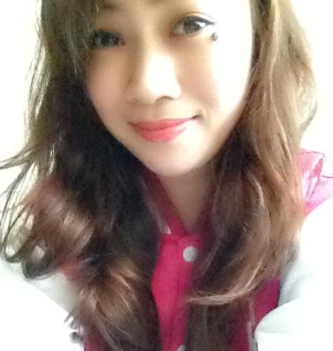 Nurse#fashi0n and music lover#partyaniimal#bipolar

http://t.co/PQluAGJCsk

instagram:pheyshin