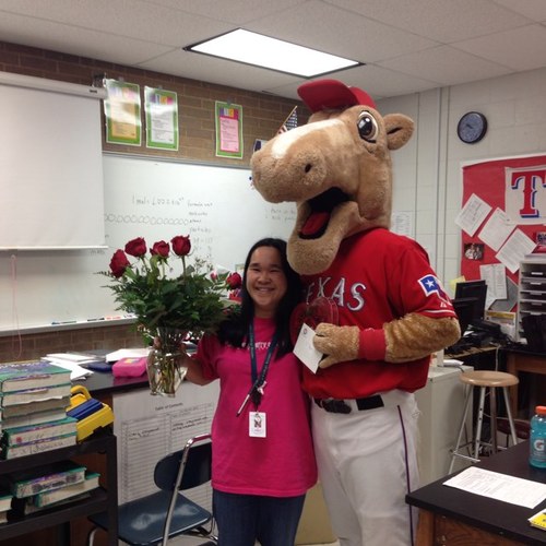 vi_taylor's profile picture. 