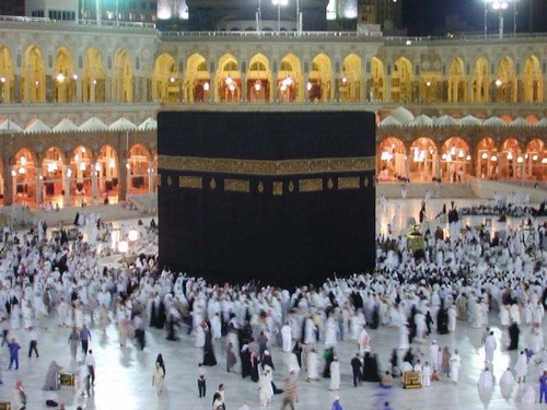 قال رسول الله صلى الله عليه وسلم: لأن أقول سبحان الله والحمد لله ولا إله إلا الله والله أكبر أحبّ إليّ مما طلعت عليه الشمس
