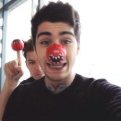 DJ Quiff in da house! I love my mates and all of my fans out there! Zaynie boo only ships #Ziall #Zarry and #Zouis! {RP/Single} Im a DJ bitches!