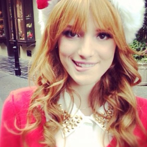 Bella Thorne - Goddess :{}