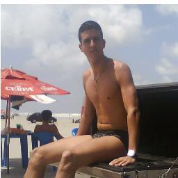 Só Conhecendo pra saber mesmo
o que posso adiantar é que sou gente boa