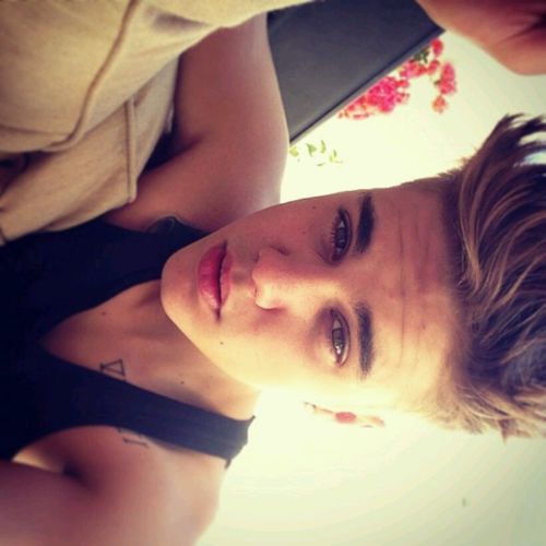 JUSTIN BIEBER ::::::: falei pouco mas falei bonito