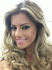 Há sempre alguma loucura no amor. Mas há sempre um pouco de razão na loucura, @PanicatBabi ♥ since: 09/09/12