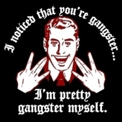 Chata,feliz,ciumenta,mandona,irritante,sensivel e grossa,esa sou eu.Não sou perfeita,nem finjo ser.Se gosta de mim,legal,se não osta problema seu.