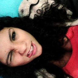 As pessoas têm inveja da felicidade dos outros. Isso é péssimo. - Demi Lovato