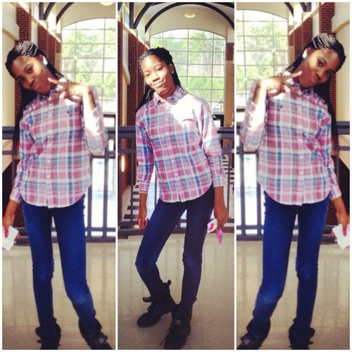 R.I.P Voneitra ! I Love And Miss You Baby.