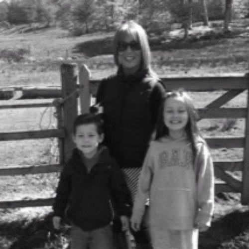 lucylewis01's profile picture. 