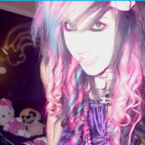 Hey I'm Lexi Lush. I have a really cute and nice personality. My favorite thing in the whole world is Candy (RP/Single)