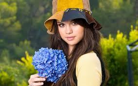 lamiya888's profile picture. 