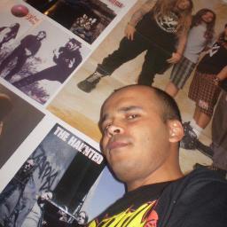 TONINNSTOS's profile picture. Renovo....