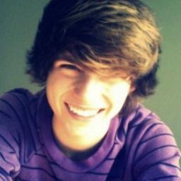 Keep your head up, keep your heart strong;3 Follow me, i'll follow back
