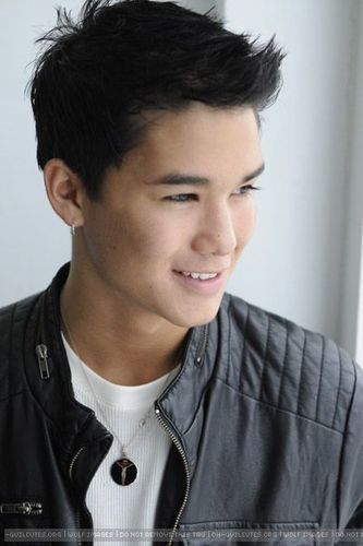Fans de Booboo Stewart en Costa Rica @RealBoobooFivel #TeamBooboo #BoobooLovers Booboo followed us 16-12-12