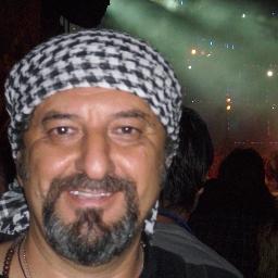 POETA, CANTOR Y GUITARRERO...POR LA AMISTAD Y EL AMOR...RAZONES QUE TANTO QUIERO!!! turco.rios@hotmail.com