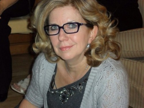 fauteuxchrist's profile picture. je suis productrice pour Les Productions Point de mire et responsable du développement