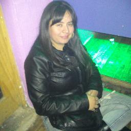 Hola Soy Carina..-Me Encanta http://t.co/zOfU3shjIo ..-Y Luis Fonsi3..-Me Gusta Conocer Gente De Diferentes Partes Y Amo Mi Solteria jJAJA