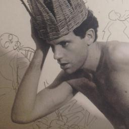 MIKAFREAK! All of mika's photo's you may have never seen before.