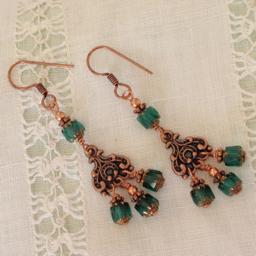 Jewelry Artist, Gardener. Loves reading, traveling, playing my harp, and cooking. Above all I love my family and my dogs.