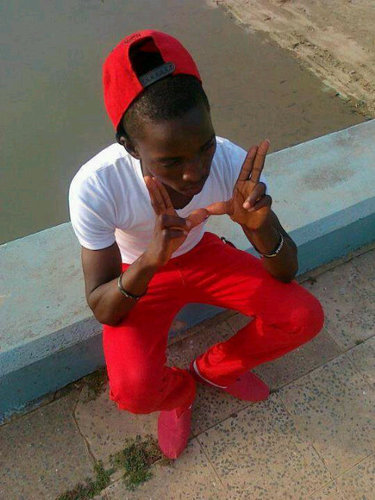 Am danjuma a studend of kaduna polytechnic luv playing football I also lyk tweeting gud frnds I hate lie coz I dnt tell lies,