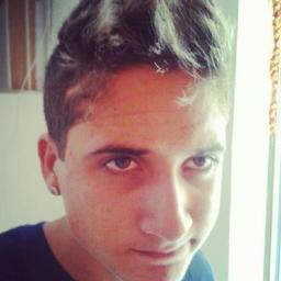 Sempre que eu vou no MC eu peço 1 cheddar sem cebola, batata media e bebida coca cola. Vc perdeu 30 segundos lendo isso, por favor ja pode me seguir né ? :D