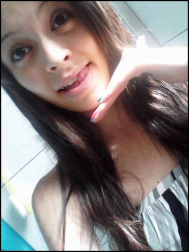 Tenho 15 Anos, Sou Lindja de munita SQÑ , Sincera e Chata.