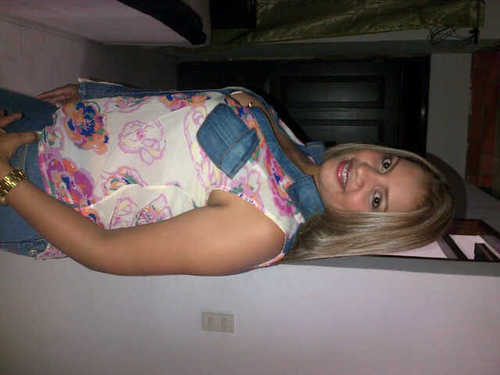 isabel8511's profile picture. 