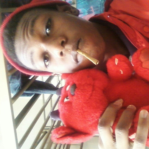 Its yha boy yung south killing it

follow a real nigga