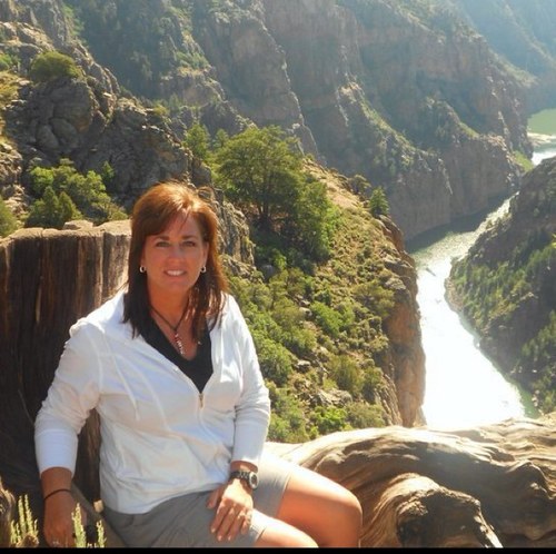 mamapeek_'s profile picture. 