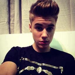 Belieber and Directioner 
I do not care for your opinion,I believe my idol and not in the 
media NEVER SAY NEVER AND BELIEVE! FOREVER YOUNG 
(: