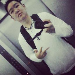 eu sou uma pessoa gente boa q gosta mto de funk e eletronica ...ele e de balada...e de beber mto!!