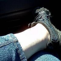 Elizabeth (@caffeinatedcho) 's Twitter Profile