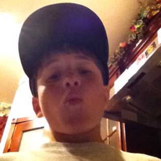 ashlinb24's profile picture. 