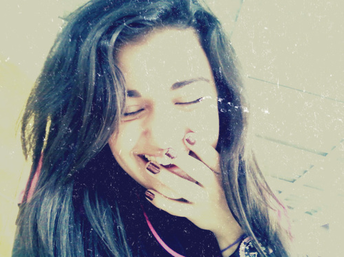 ask: http://t.co/JzUauvc7CD
16 anos