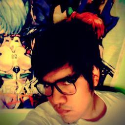 Diseñador Gráfico independiente, Compositor, artista y bloguero..-
http://t.co/vzhN6YVPAH