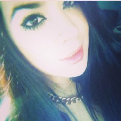 paolagzmn88's profile picture. 