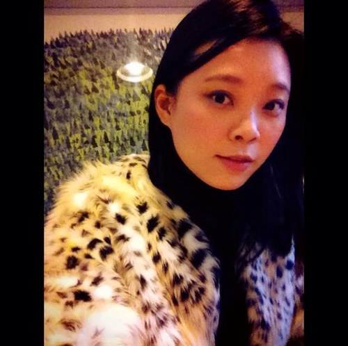Florist and Barista .dohyun Kim. 24age.Iphone4.Dec 9.Violet. Flowers.wedding flowers.naturalness.Exclusive. Photo.Cook.Coffee.Art.Music.Jazz.Hiphop.Club....