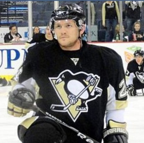 Notmattcook's profile picture. The reason why my last name is wrong is because im a fucking dust